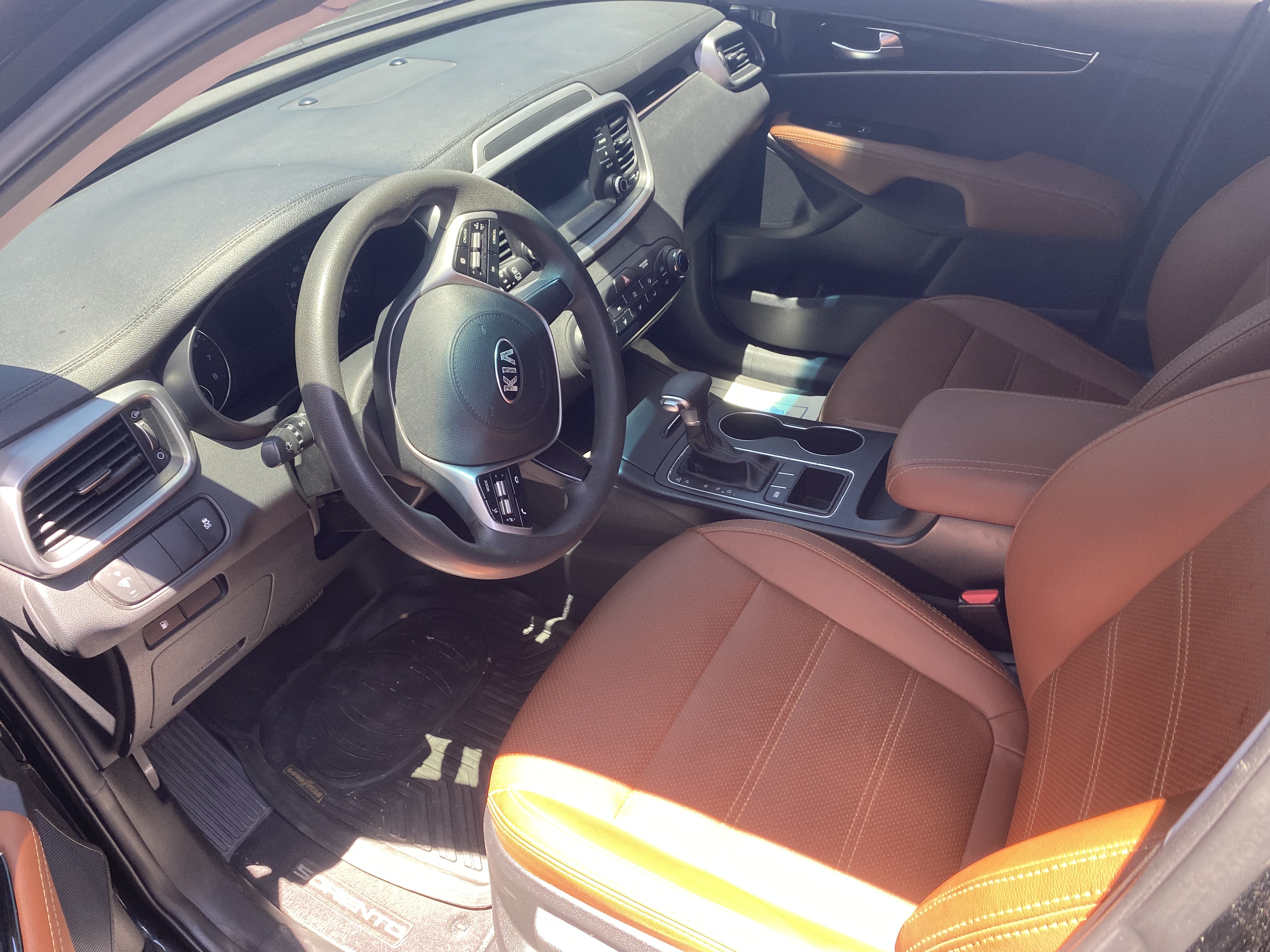 Kia Sorento, L, 2019, 4 Cilindros