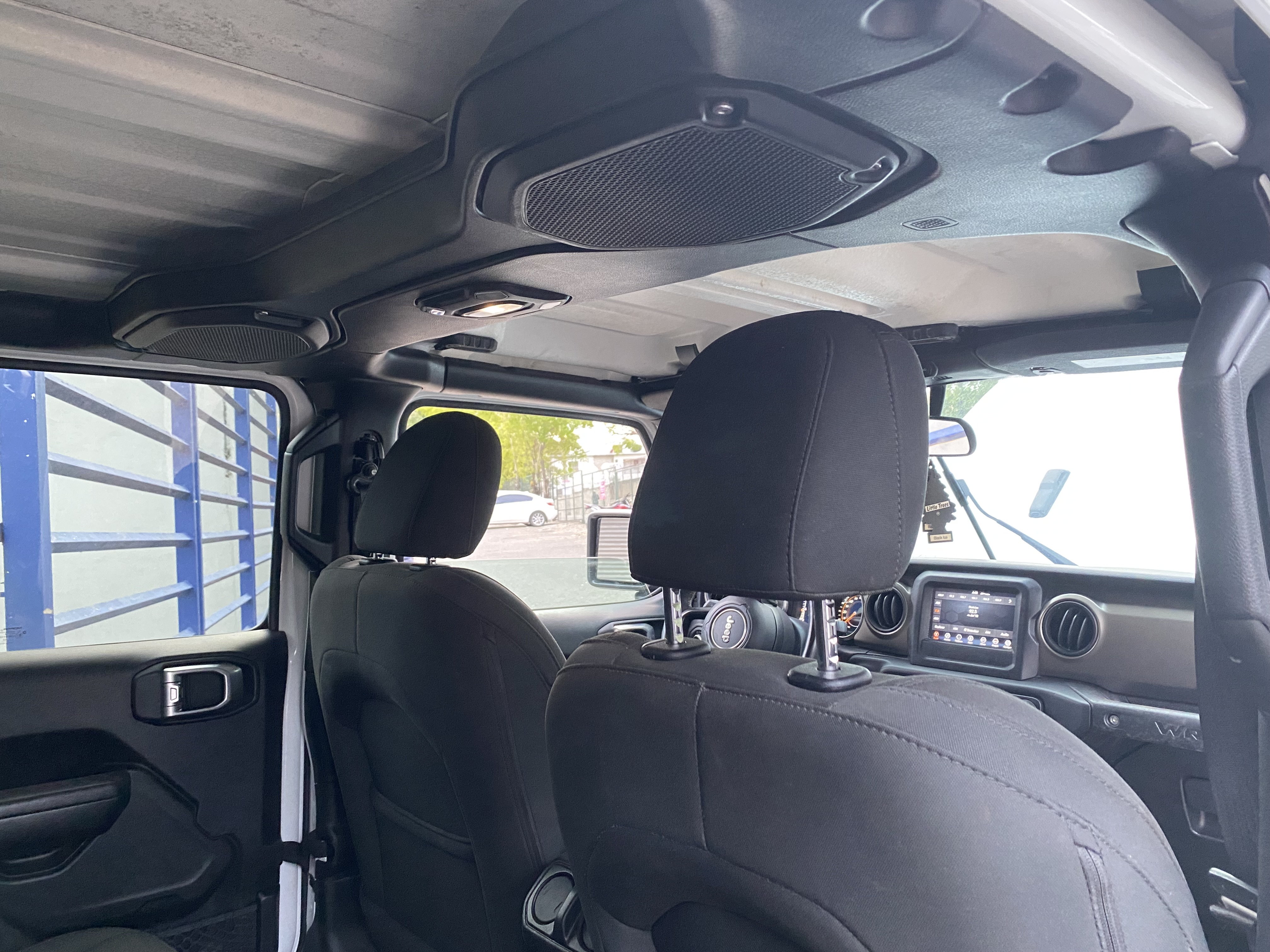 Jeep Wrangler Unlimited Sport 4WD 2018